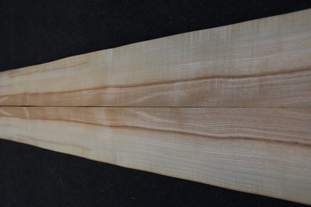 Olijfessen fineer 275 x 12-13cm | 0.6mm | 0,344m&sup2;
