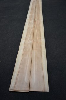 Olijfessen fineer 270 x 16 cm | 0.6mm | 0,432m&sup2;