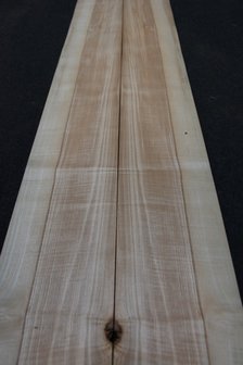 Olijfessen fineer 270 x 16 cm | 0.6mm | 0,432m&sup2;