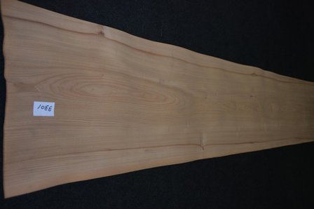Iepen fineer 300 x 47 cm | 0.6mm | 1,410m2