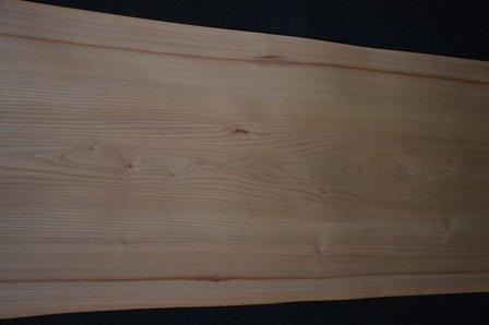Iepen fineer 300 x 47 cm | 0.6mm | 1,410m2