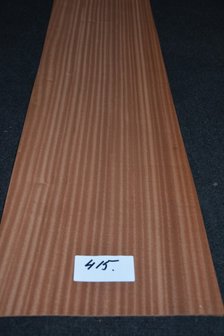Sapelli mahonie fineer 221 x 25-28 cm | 0.6mm | 0,586m&sup2;
