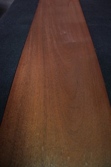 Swietenia mahonie fineer 300 x 37-38 cm | 0.6mm | 1,020m2