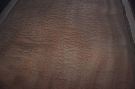 Mahonie Pommele fineer 254 x 66 cm | 0.6mm | 1,676m2