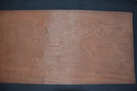 Mahonie Pommele fineer 254 x 66 cm | 0.6mm | 1,676m2