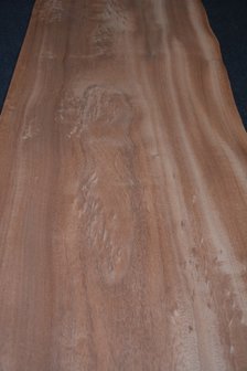 Mahonie Khaya Ivorensis fineer 254 x 52 cm | 0.6mm | 1,321m&sup2;