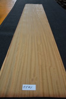 Iroko fineer 230 x 42-43 cm | 0.6mm | 0,978 m2