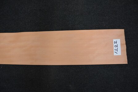 Beuken fineer 223 x 18 cm | 0.6mm | 0,401m&sup2; 