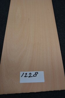 Beuken fineer 215 x 21-25 cm | 0.6mm | 0,495m&sup2; 