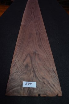 Amerikaans noten fineer 260 x 23-30 cm | 0.6mm | 0,689m&sup2;