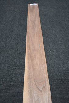 Amerikaans noten fineer 114 x 11-12 cm | 0.6mm | 0,131m&sup2;