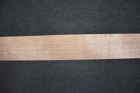 Amerikaans noten fineer 190 x 10-12 cm | 0.6mm | 0,209m&sup2;
