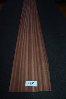 Sipo mahonie fineer 250 x 26 cm | 0.6mm | 0,650m&sup2;