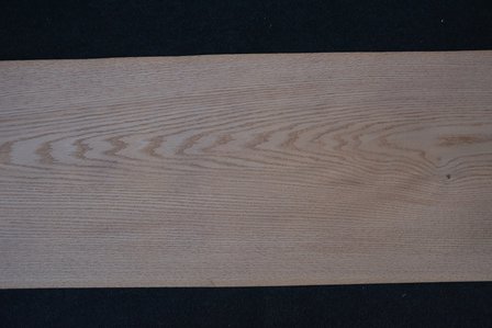 Amerikaans eiken fineer 255 x 40-46 cm | 0.6mm | 1,097m&sup2;