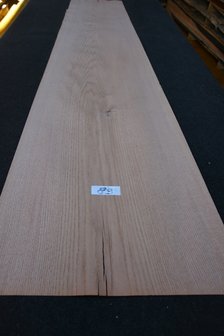 Amerikaans eiken fineer 255 x 42-55 cm | 0.6mm | 1,237m&sup2;
