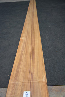Teak fineer 410 x 19-25 cm | 0.6 mm | 0,902m&sup2;