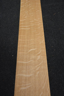 Europees eiken fineer 217 x 12 cm| 0.6mm | Kwartiers | 0,271m&sup2;