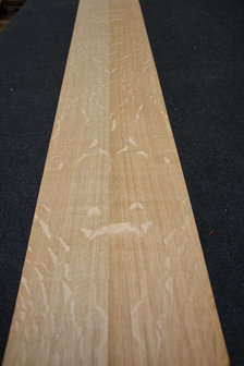 Europees eiken fineer 217 x 12 cm| 0.6mm | Kwartiers | 0,271m&sup2;