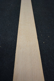 Europees eiken fineer 209 x 11-12 cm | 0.6mm | Kwartiers | 0,244m&sup2;