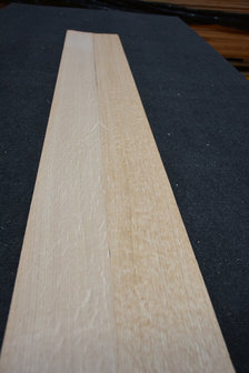 Europees eiken fineer 209 x 11-12 cm | 0.6mm | Kwartiers | 0,244m&sup2;