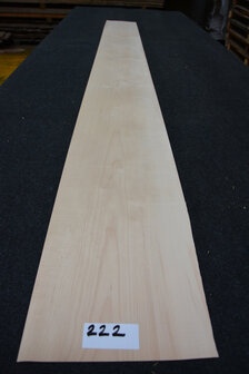 Esdoorn fineer  240 x 26-24cm | 0.6mm | 0,600m&sup2;