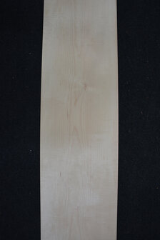Esdoorn fineer  240 x 26-24cm | 0.6mm | 0,600m&sup2;