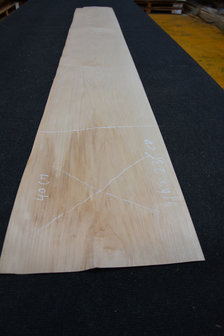 Esdoorn fineer 245 x 15-17cm | 0.6mm | 0,392m&sup2;  