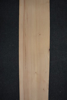Iepen fineer 300 x 27 cm | 0.6mm | 0,810m2