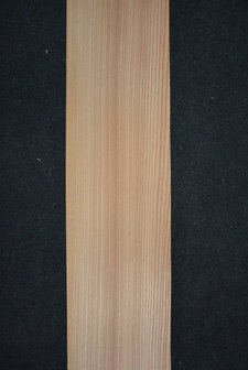 Iepen fineer 300 x 21 cm | 0.6mm| 0,630m2