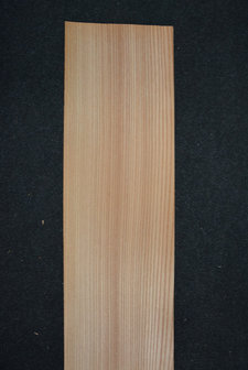 Iepen fineer 300 x 21 cm | 0.6mm| 0,630m2