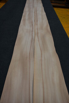 Iepen fineer 280 x 20 cm | 0.6mm| 0,560m2