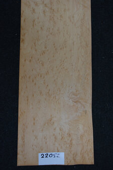 Esdoorn fineer 93 x 21-22 cm | 0.6mm | 0,200 m2 | Birdseye Maple VogelaugenAhorn