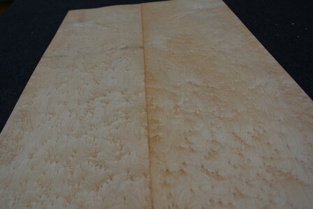 Esdoorn fineer 93 x 21-22 cm | 0.6mm | 0,200 m2 | Birdseye Maple VogelaugenAhorn