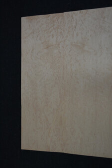 Esdoorn fineer 76 x 25cm | 0,188 m2 | 0.6 mm | Birdseye Maple Vogelaugen Ahorn