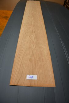 Europees eiken fineer 220 x 31-32 cm | 0.6mm | 0693m&sup2;