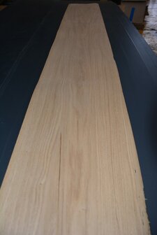 Europees eiken fineer 220 x 27-29 cm | 0.6mm | 0,616m&sup2;