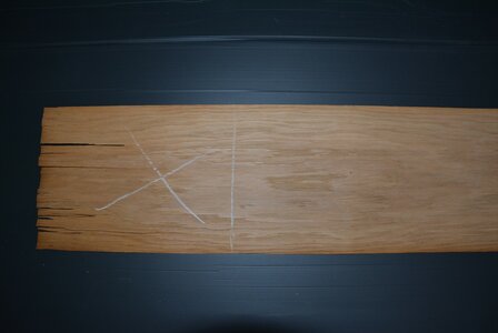 Europees eiken fineer 230 x 25-27 cm| 0.6mm | 0,598m&sup2;
