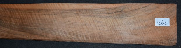 Frans noten fineer moiré 130 x 17 cm | 0.8mm | 0,221m²