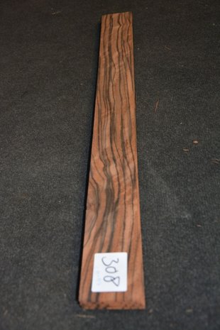 Coromandel fineer 79 x 7-8 cm | 0.6mm | 0,0672m²