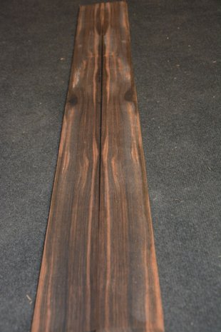 Coromandel fineer 133 x 8 cm | 0.6mm | 0,1064m²
