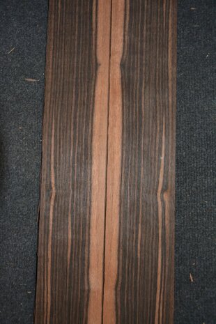 Coromandel fineer 244 x 9-10 cm | 0.6mm | 0,2318m²