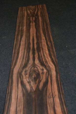 Coromandel fineer 96 x 11 cm | 0.6mm | 0,1056m²