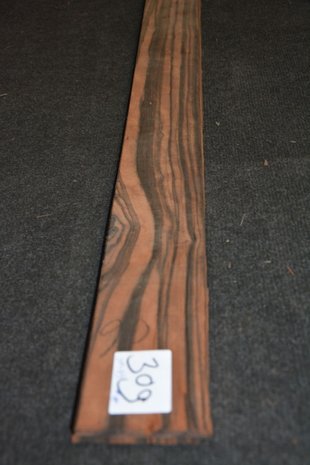 Coromandel fineer 98 x 8-9 cm | 0.6mm | 0,0833m²
