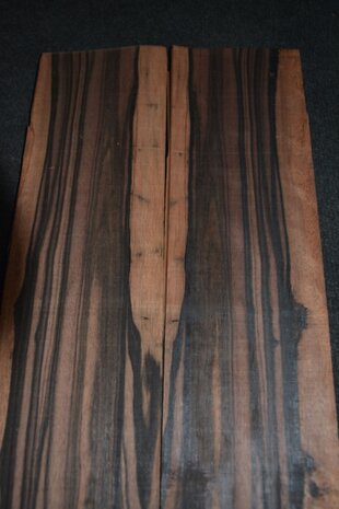 Coromandel fineer 270 x 9-12 cm | 0.6mm | 0,2832m²