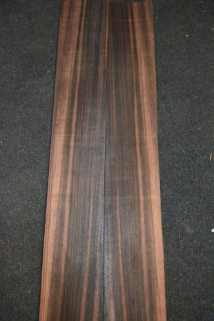 Coromandel fineer 236 x 10-11 cm | 0.6mm | 0,2478m²