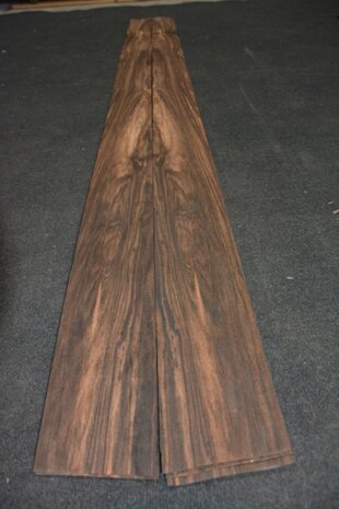 Coromandel fineer 249 x 12-14 cm | 0.6mm | 0,3237m²