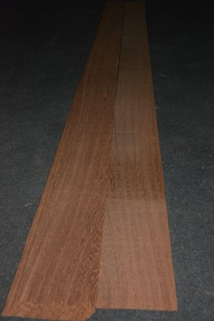 Wenge fineer 226 x 14-20 cm | 0.6 mm | 0,32m²