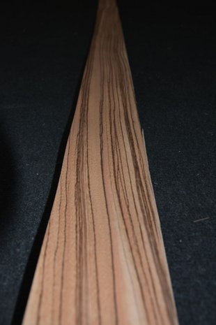 Zebrano fineer 320 x 10-11 cm | 0.6 mm | 0,34m²