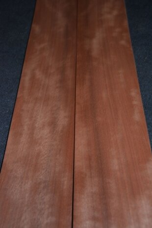 Moabi fineer 265 x 12-13 cm | 0.6 mm | 0,33m²