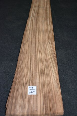 Zebrano fineer 230 x 24 cm | 0.6 mm | 0,55m²